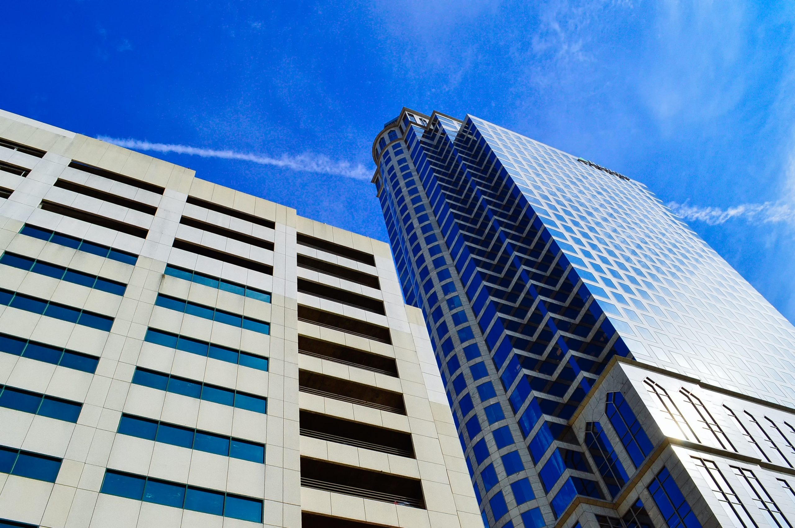 edificio azul